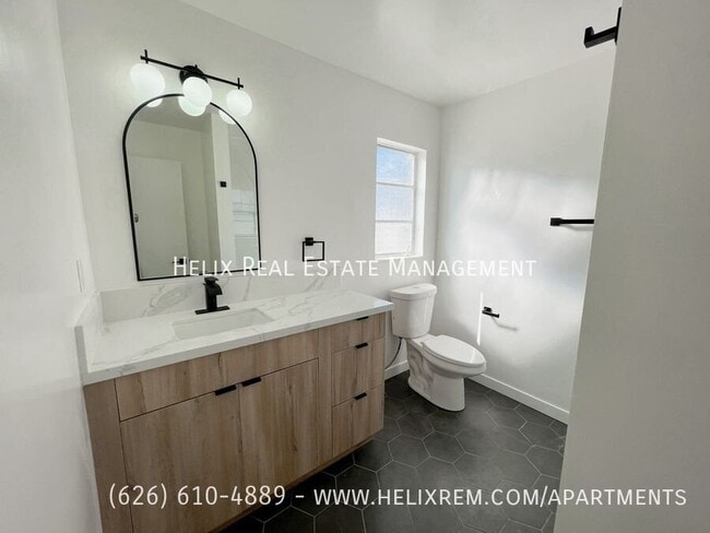 Photo - 1313 Huntington Dr Unit 3