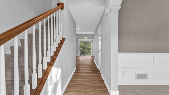 Photo - 6294 New Albany Rd W