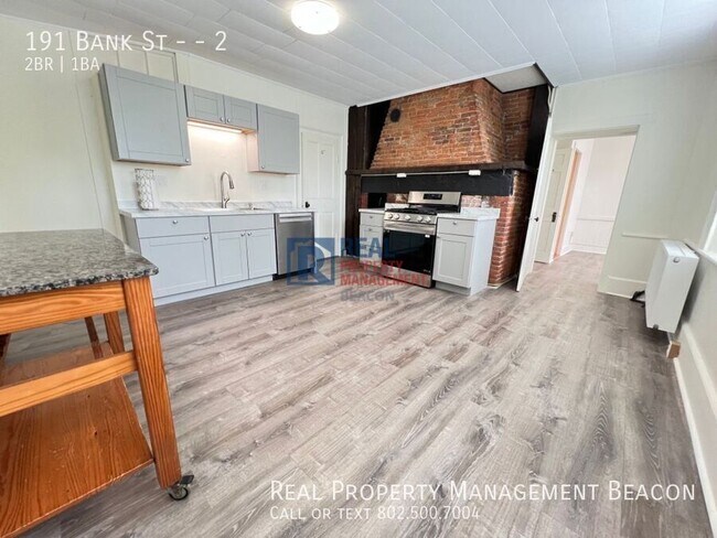 Photo - 191 Bank St Unit 2