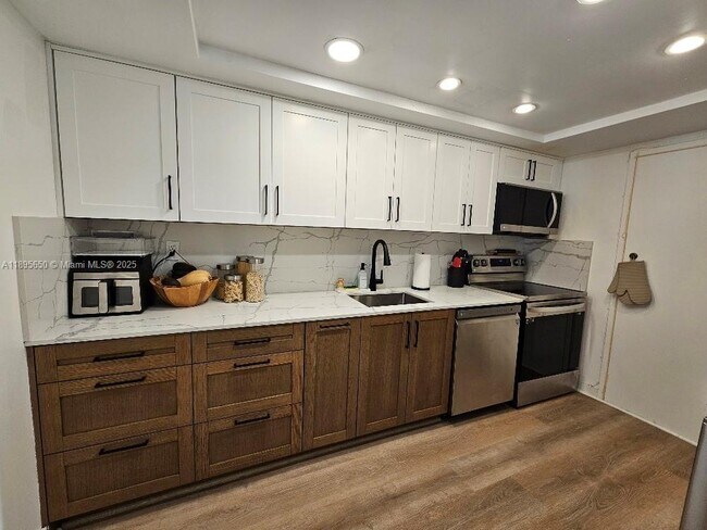 Photo - 18061 Biscayne Blvd Unidad 1602