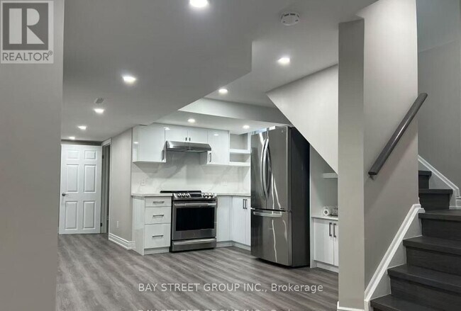 Photo - 19 Saddleback Ct