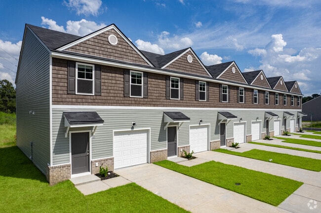 Pine Grove Townhomes