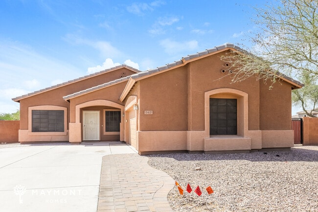 Building Photo - 767 W Barrus Dr