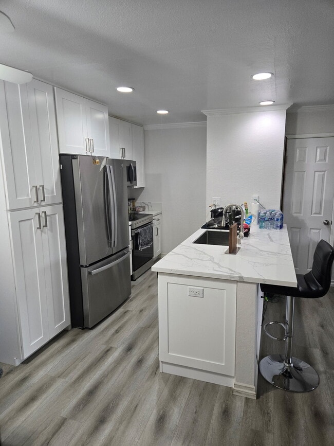 Photo - 9229 Village Glen Dr Unidad 136