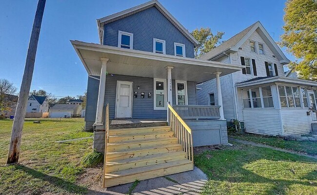 Photo - 1409 Bever Ave SE Unit 2