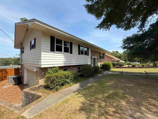 Photo - 3660 Molaree Dr