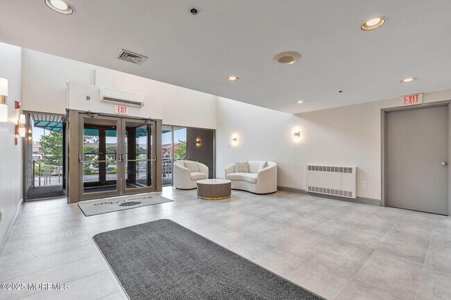 525 Ocean Blvd Unit 206
