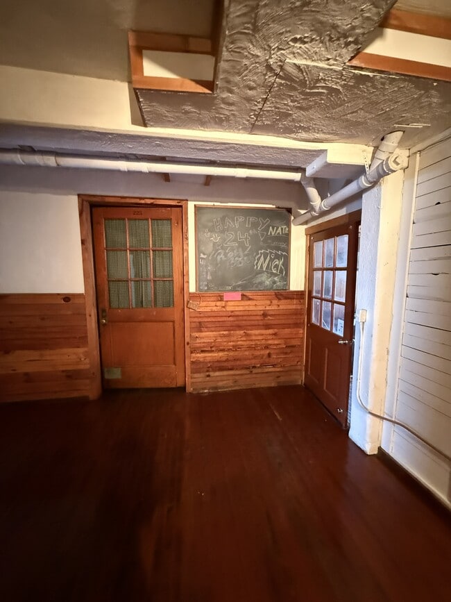 Photo - 15 Wabank Rd Unit D