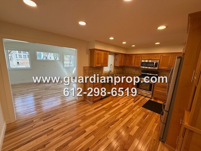 Photo - Roseville House in Secluded Midland Hills Available September 1, Updated Kitchen, Large Primary S...