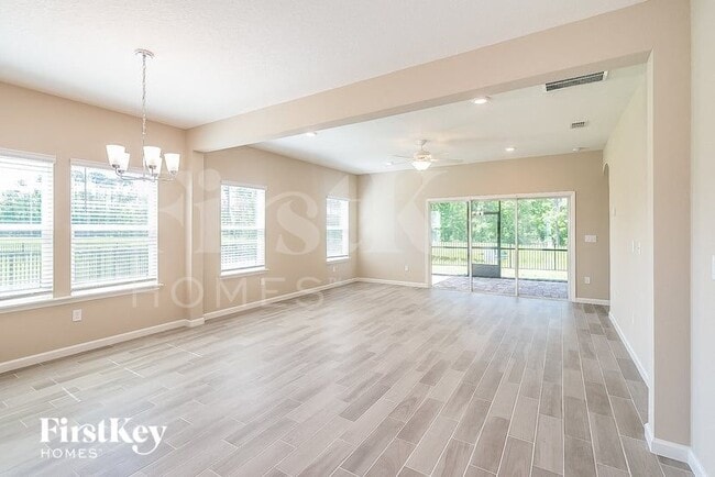 Photo - 10111 Roman Ln