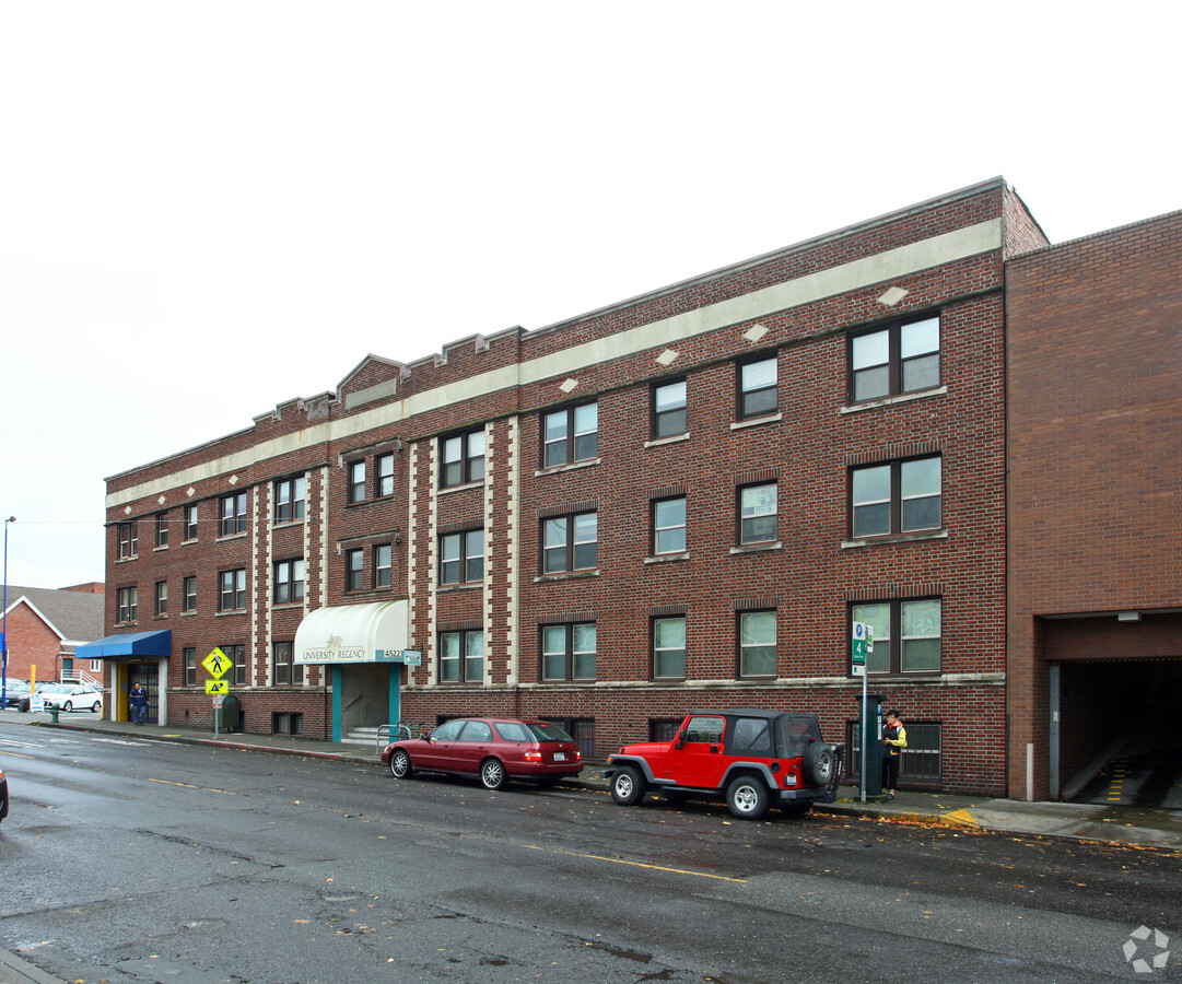 The University Regency - The University Regency Apartments