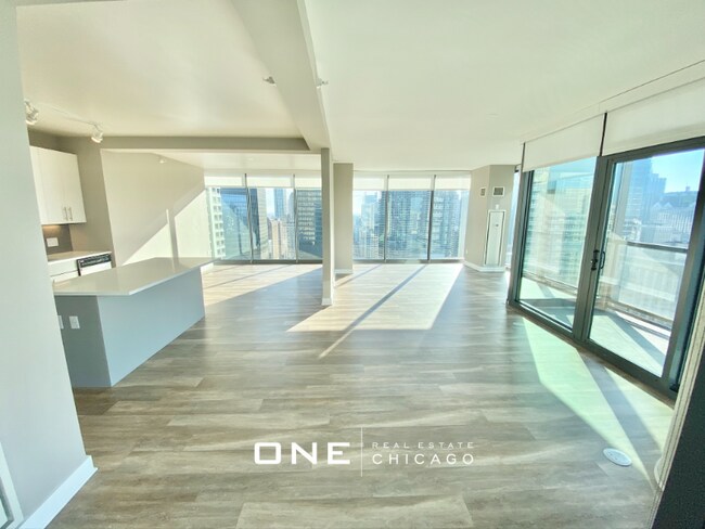 501 N State St Unit 2203