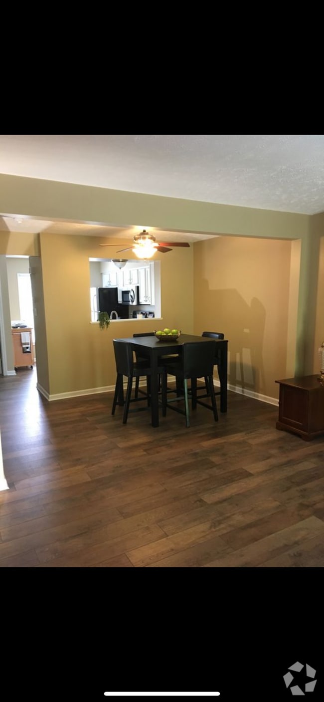 Building Photo - 1229 Meadowbrook Dr Rental
