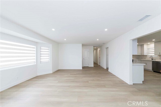 Photo - 16956 Denker Ave