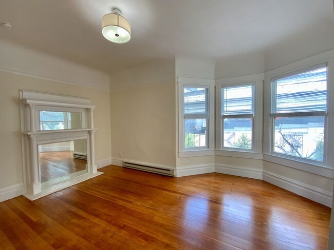 Photo - RENOVATED 2BR. Dishwasher! Laundry On-Site... Unit 93