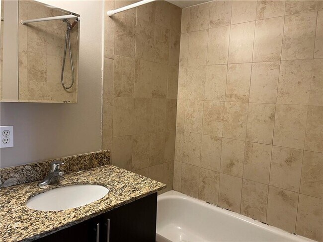 Photo - 6255 SW 47th Mnr Unit 104