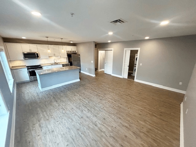 Photo - 945 Kenmore Avenue