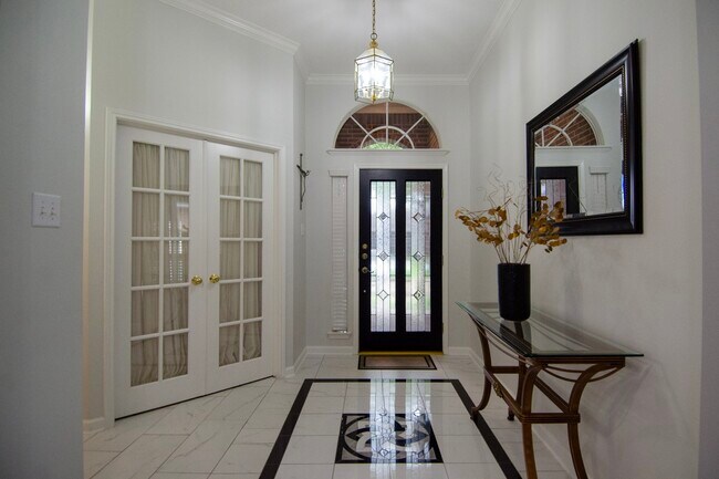 Photo - 1211 Campton Ct