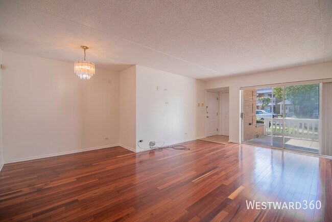 Photo - 6551 W School St Unit 103