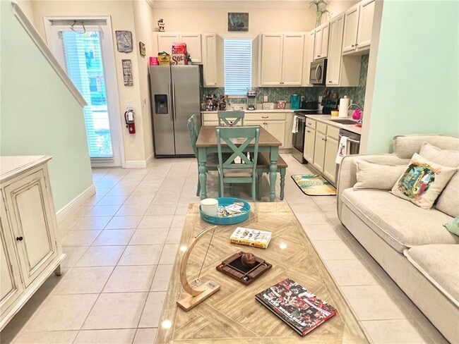 Photo - 8036 Surf St