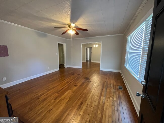 Photo - 1473 GA-16