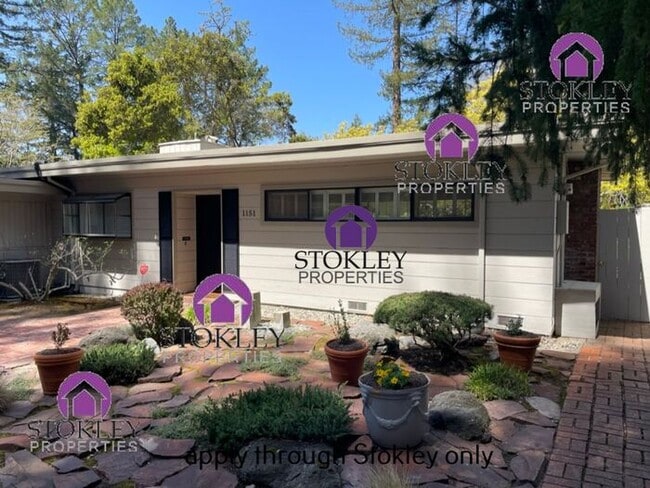Photo - 1151 Glen Rd