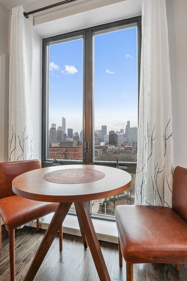 Photo - Luxury penthouse 2bd 1bth in Old Town