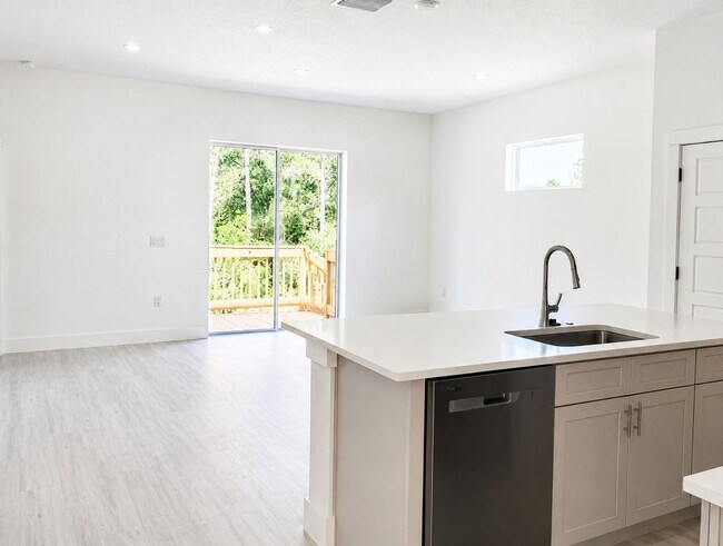 Photo - 11137 N Vesta Point