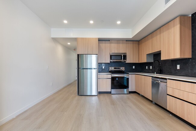 Building Photo - The Normandie Unit 112 Rental