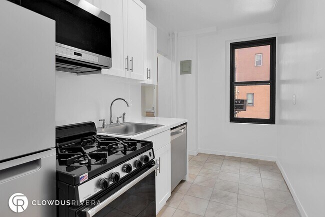 Photo - 300 W 108th St Unit 2-D