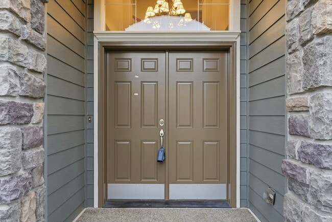 Photo - Beautiful Spacious 4 Bedroom Home for Rent In Kirkland