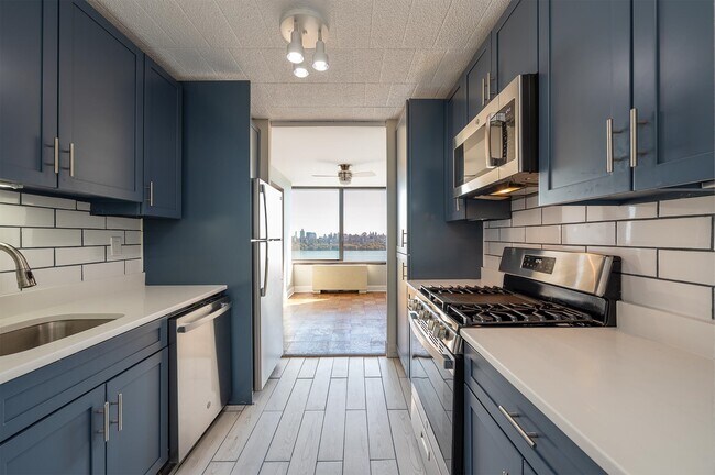 Photo - 9060 Palisade Ave Unit 1005