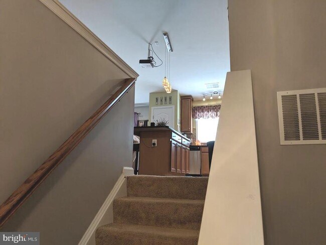 Photo - 19318 Diamond Lake Dr