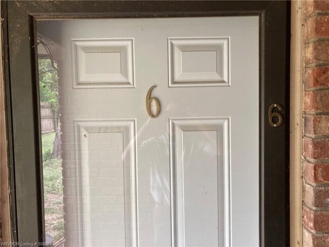 Photo - 220 May Ave Unit 6