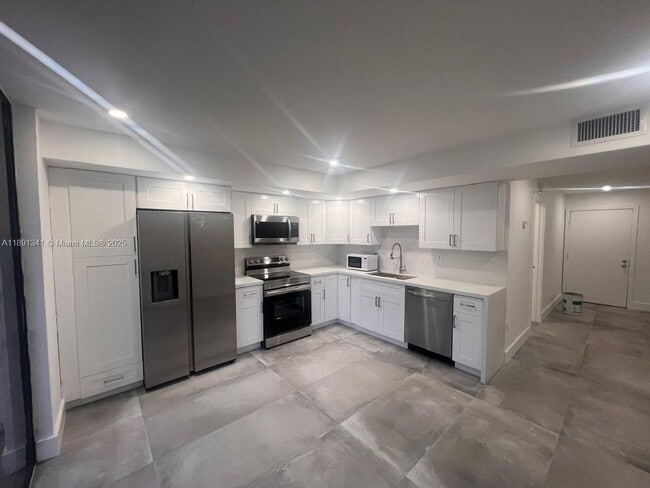 Photo - 8600 SW 133rd Avenue Rd