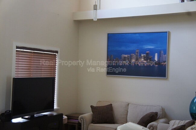 Photo - 12885 Connecticut St