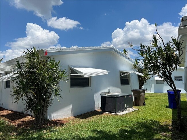 Photo - 145 NW 41st Ct