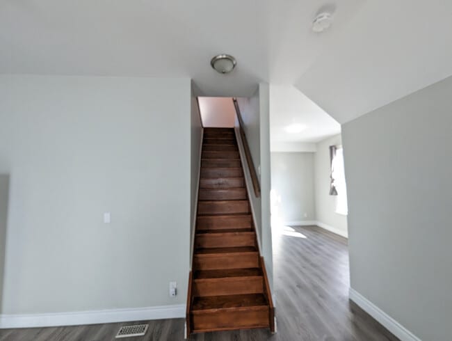 Photo - Cool Loft By Kitchener GO Station Unit 1