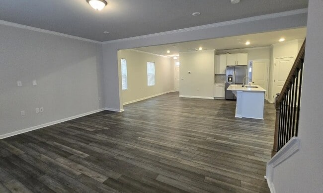 Photo - 329 Glacier Lk Dr