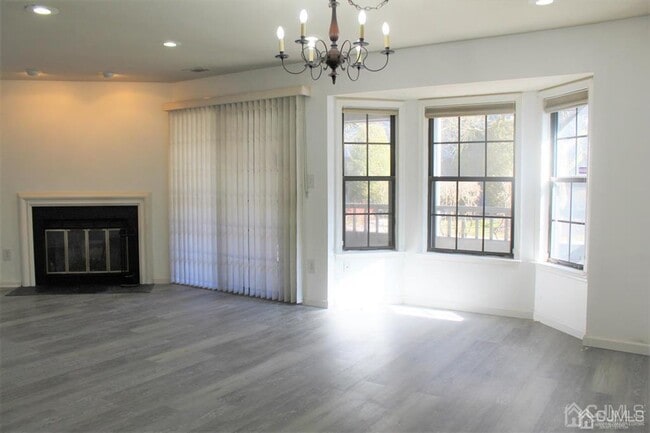 Photo - 1003 Woodhaven Dr