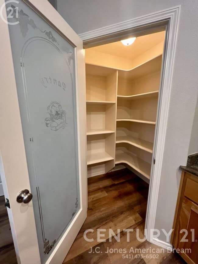 Photo - Single Family Home Located in Cul-de-sac