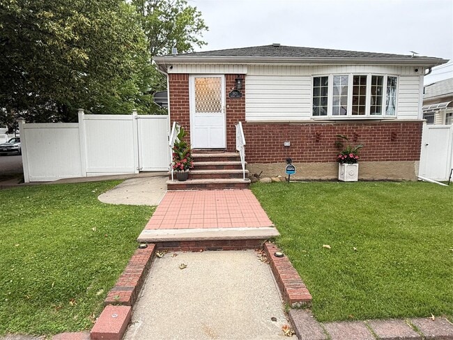 Photo - 18-20-20 Murray St Casa