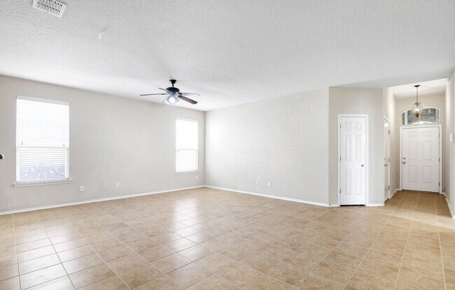 Photo - IMMACULATE Well-Maintained 3bd/2ba/2gar In...