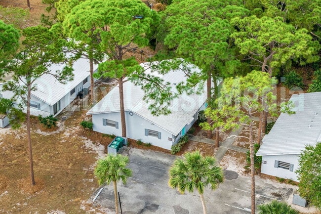 Building Photo - 1497 40th Ave Unit P3