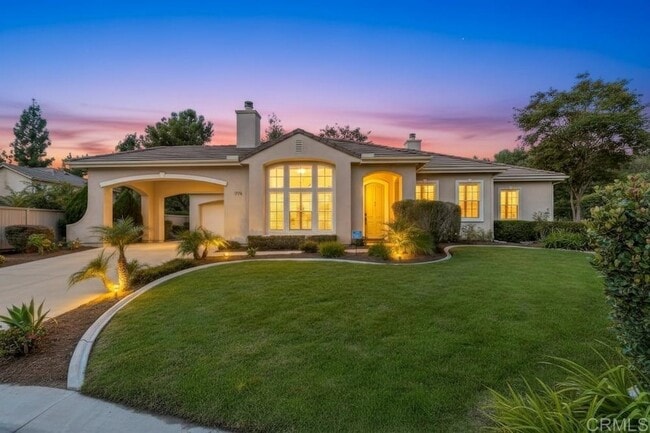 Photo - 774 Glenhart Pl