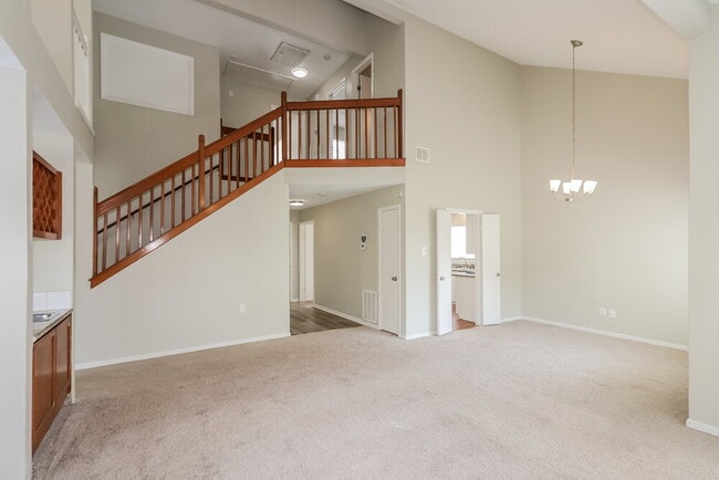 Photo - 4627 Green Trail Dr