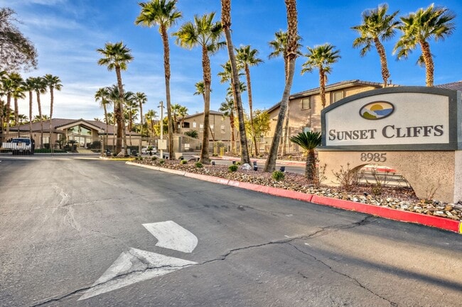 Photo - 2-Bed, 2-Bath Condo with Rare Feature-Both Bedrooms Include Attached Bathroom