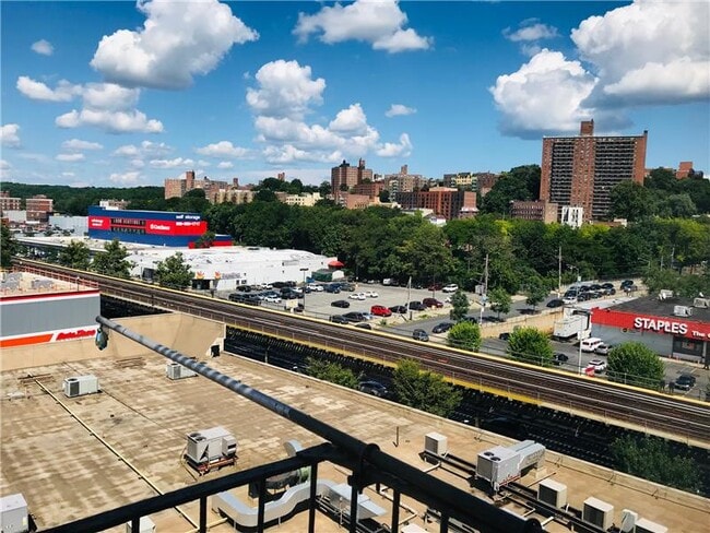 Photo - 225 W 233rd St Unit 5M