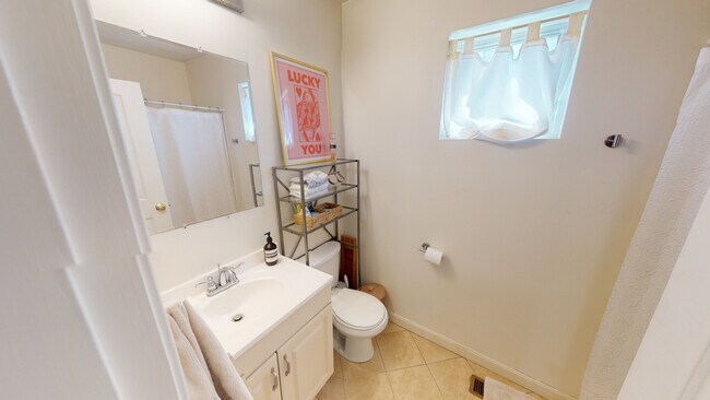 Photo - 52 Brooks St Unidad 1