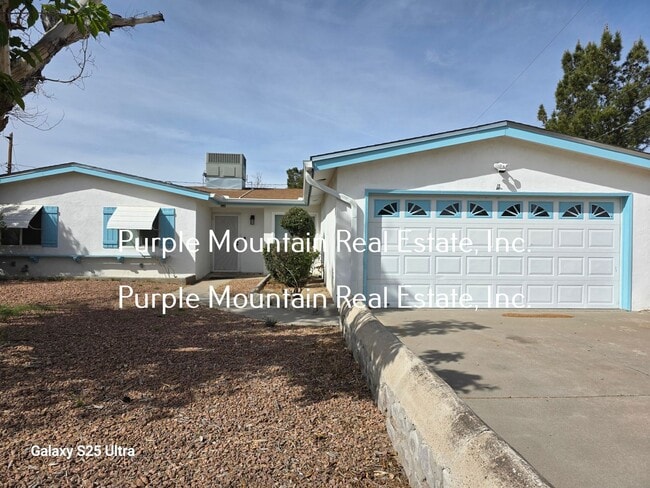 Photo - AVAILABLE NOW:  3 Bedrooms, 2 Bath Home for Rent